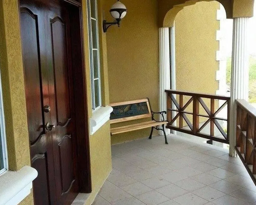 Free Airport Pickup - Spacious 1-Bedroom Apt #2 - 5 Mins To Sgu True Blue