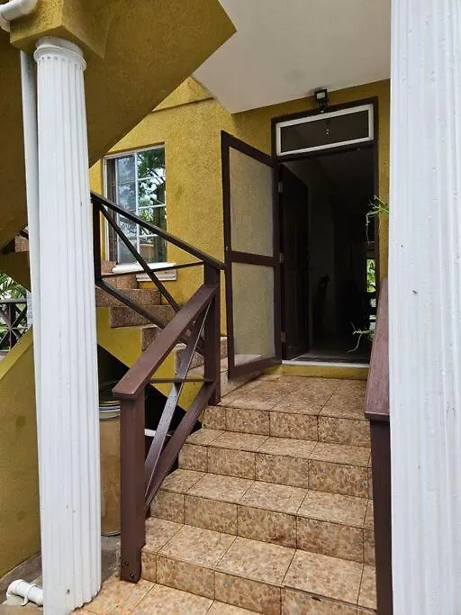 Free Airport Pickup - Spacious 1-Bedroom Apt #2 - 5 Mins To Sgu True Blue Apartment